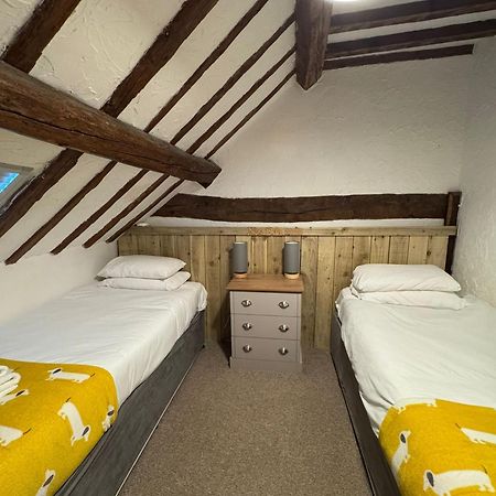 The Barn At Geufron Farm - Dog Friendly - Nr Tywyn Bryn-crug Exterior foto