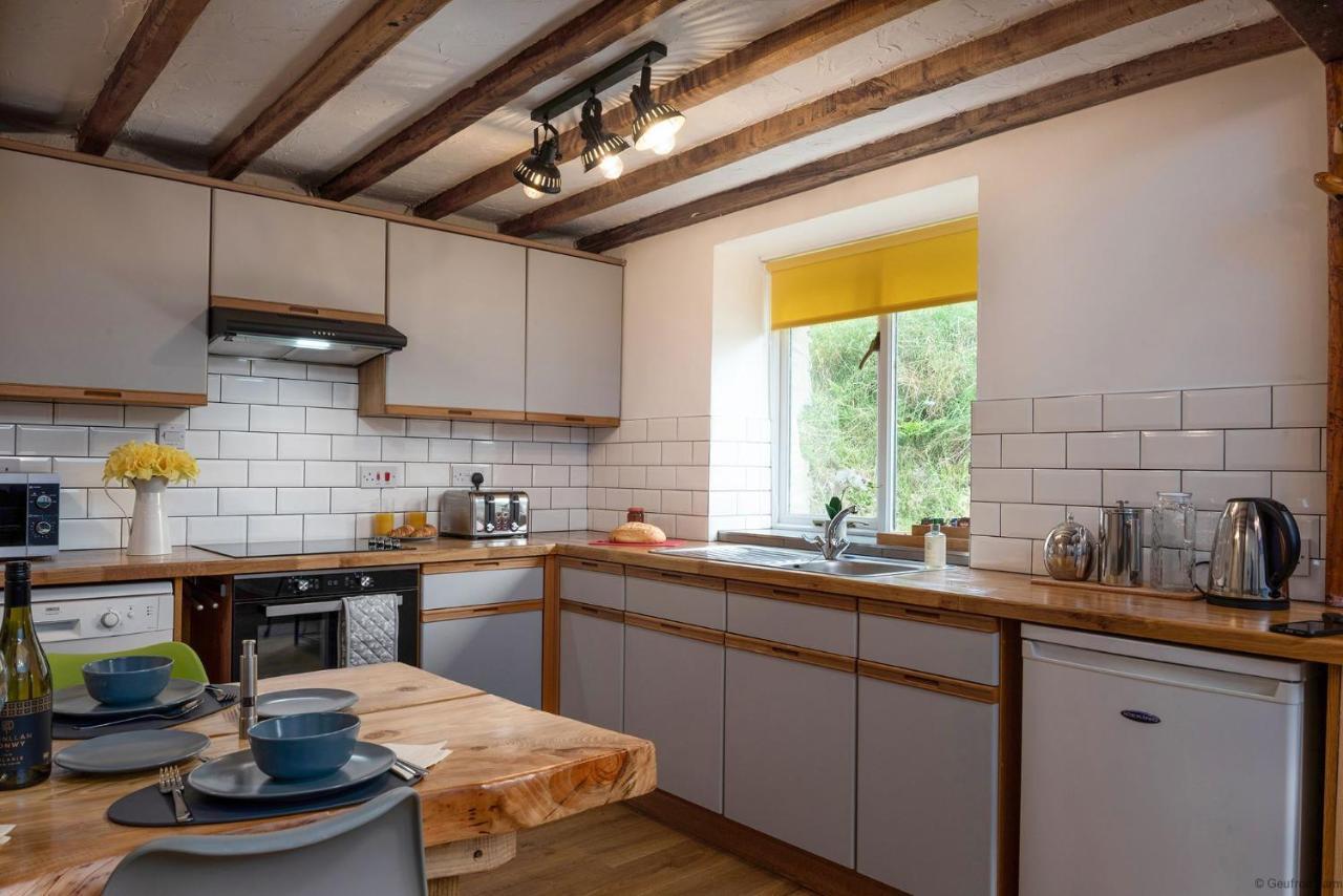 The Barn At Geufron Farm - Dog Friendly - Nr Tywyn Bryn-crug Exterior foto